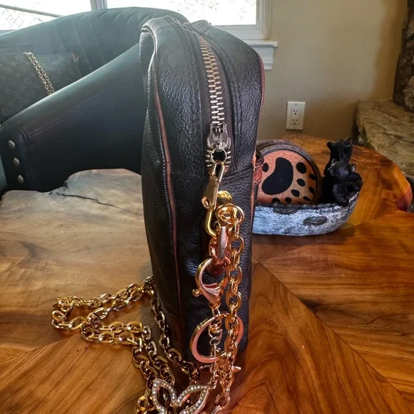 Louis Vuitton
LV Monogram Danube Vintage - Picture 4 of 13